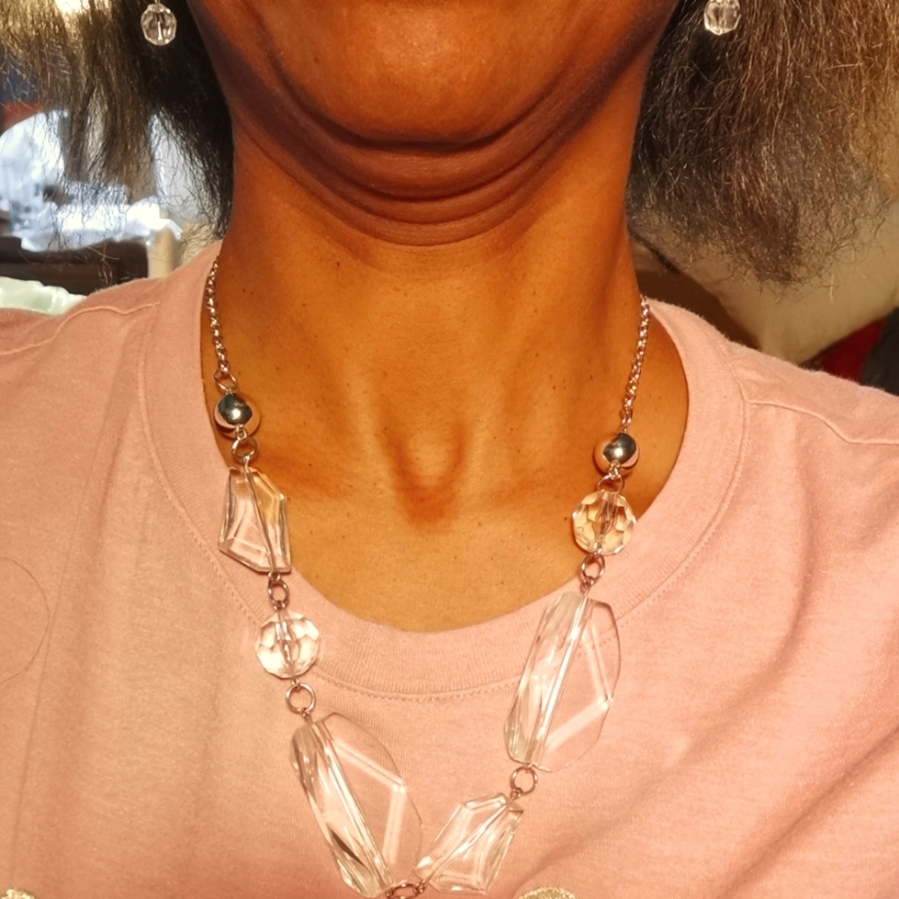 NEW Nickel Free Necklace Set